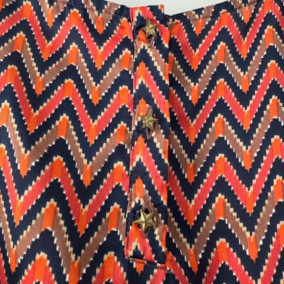 Zara Chevron Patterned Top - Picture 3 of 4